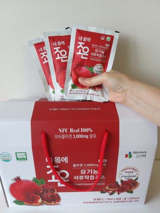 농업회사법인조은 유기농 석류 NFC 착즙주스 70ml 30포 — 5점을 준 리뷰어가 2021년 10월 올린 사용 사진