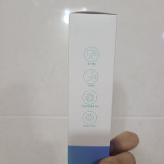 [심폐소생소] 무불소 임산부 천연 치약 — 5점을 준 리뷰어가 2021년 10월 올린 사용 사진