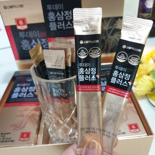 서울약사신협_투데이홍삼정플러스스틱_10g x 30포 — 4.5점을 준 리뷰어가 2021년 5월 올린 사용 사진