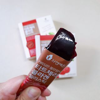 자연에온 가득담은 몽모랑시 타트체리 콜라겐 젤리스틱 — 4점을 준 리뷰어가 2021년 1월 올린 사용 사진