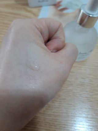 브에노 파리퀸 윌 페이스 오일 — 5점을 준 리뷰어가 2021년 6월 올린 사용 사진