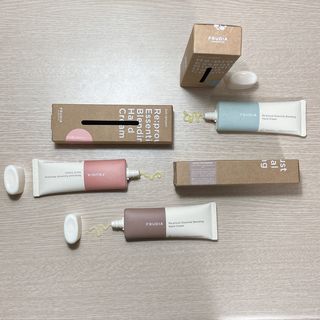 [후르디아] 끈적임 없는 착한성분 비건  핸드크림 3종 — 4점을 준 리뷰어가 2021년 10월 올린 사용 사진
