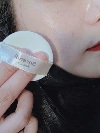 세렌디뷰티 퍼펙트 에어리 래디언스 쿠션 — 5점을 준 리뷰어가 2022년 1월 올린 사용 사진