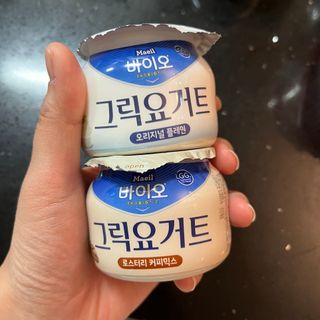 매일바이오 그릭요거트 오리지널 플레인 4개, 로스터리 커피믹스 4개 — 4점을 준 리뷰어가 2021년 12월 올린 사용 사진