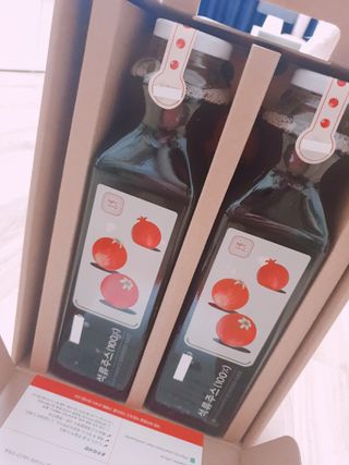 [바이윙클] 페르시아 유기농 석류 착즙주스 750ml 2병 + 선물박스 세트 — 4.5점을 준 리뷰어가 2022년 3월 올린 사용 사진
