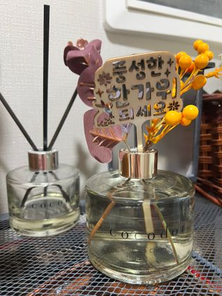 [코코도르] 추석 디퓨저 200ml 2ea+명절 기프트백1ea — 5점을 준 리뷰어가 2024년 9월 올린 사용 사진