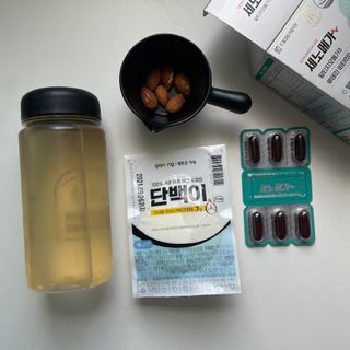 [대웅제약] 혈행, 눈,뼈건강, 알티지오메가3 세노메가 루테인 — 5점을 준 리뷰어가 2021년 8월 올린 사용 사진