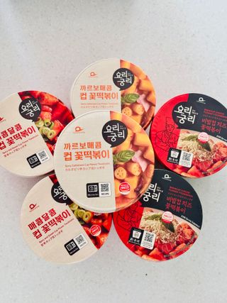 나우  [요리궁리] B타입 ( 매콤, 치즈, 매콤까르보 ) 꽃떡볶이 6개입 세트 — 5점을 준 리뷰어가 2025년 3월 올린 사용 사진