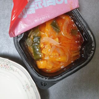 한성기업 무볼레 닭떡볶이+해물떡볶이 2종 세트 — 5점을 준 리뷰어가 2021년 9월 올린 사용 사진