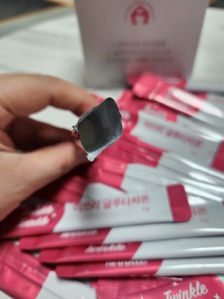 메디포스트 모비타 미쓰리 글루타치온 30포 — 5점을 준 리뷰어가 2023년 2월 올린 사용 사진