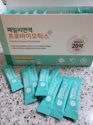 앙팡 패밀리면역 프로바이오틱스 2g x 100포 — 5점을 준 리뷰어가 2022년 10월 올린 사용 사진