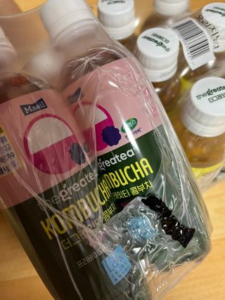더그레잇티 콤부차 [매일유업] 더그레잇티 44kcal 콤부차 300ml *12개입 (오리지널 6개+베리리치 6개) — 4.5점을 준 리뷰어가 2023년 7월 올린 사용 사진