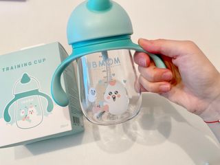 유비맘 트라이탄 코니빨대컵_컬러 랜덤 발송 — 5점을 준 리뷰어가 2021년 2월 올린 사용 사진