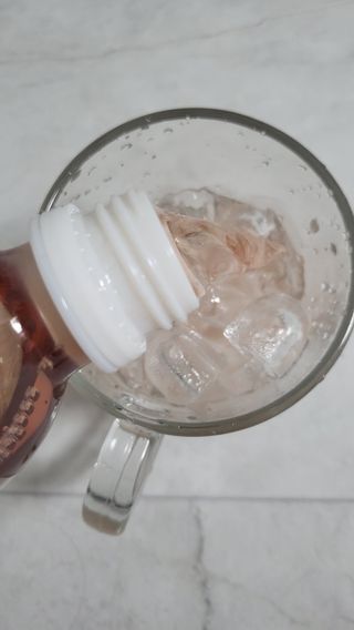 더그레잇티 콤부차 [매일유업] 더그레잇티 44kcal 콤부차 300ml *12개입 (오리지널 6개+베리리치 6개) — 5점을 준 리뷰어가 2023년 7월 올린 사용 사진