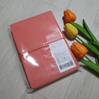 리훈 2022년 이야기 다이어리 그란데 1년형 — 5점을 준 리뷰어가 2021년 10월 올린 사용 사진