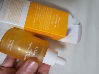 체르엠 스템앤셀 비타민 브라이트닝 에센스 30ml 1개 — 5점을 준 리뷰어가 2022년 2월 올린 사용 사진