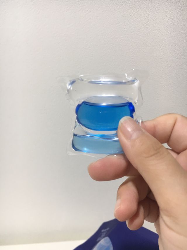 [올가드] 고농축 캡슐 세탁세제(32개입)*1파우치 리뷰 사진