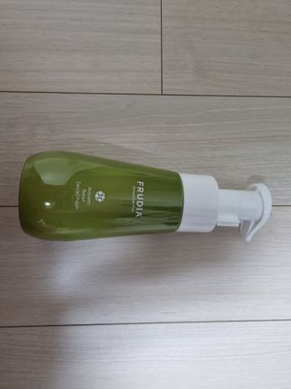 [후르디아] 아보카도 약산성 비건 여성 청결제 — 4점을 준 리뷰어가 2021년 12월 올린 사용 사진