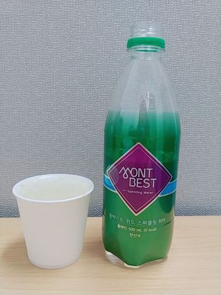 몽베스트 Montbest with Sparkling water Plain 20병 — 5점을 준 리뷰어가 2022년 12월 올린 사용 사진