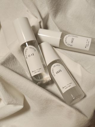 디어포레스트 [5개세트] 숲속의 하루 패브릭미스트 (섬유향수/ 룸스프레이) 50ml 5개 — 5점을 준 리뷰어가 2022년 9월 올린 사용 사진