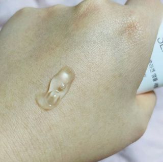 체르엠  프루브 콜라겐 앰플세럼 60ml 1병 — 5점을 준 리뷰어가 2022년 2월 올린 사용 사진