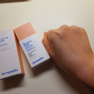 키노닉스 로지 톤업 선밀크 — 4점을 준 리뷰어가 2021년 8월 올린 사용 사진
