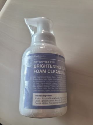 약손명가코스메틱 에오스보떼 브라이트닝 버블 폼 클렌징 300ml — 4점을 준 리뷰어가 2021년 12월 올린 사용 사진