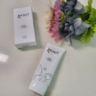 렉스리 데일리 톤업 크림 Rexri Daily Tone Up Cream — 4점을 준 리뷰어가 2022년 9월 올린 사용 사진