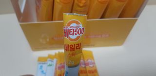 광동생활건강 [광동] 비타500데일리스틱 70포+쇼핑백+구미3개 — 5점을 준 리뷰어가 2021년 12월 올린 사용 사진
