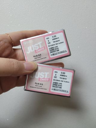 앤365 [ANN365LENS] 저스트 블랙, 초코 2종 중 택일 — 5점을 준 리뷰어가 2021년 12월 올린 사용 사진