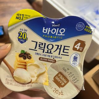 매일바이오 그릭요거트 오리지널 플레인 4개, 로스터리 커피믹스 4개 — 4점을 준 리뷰어가 2021년 12월 올린 사용 사진