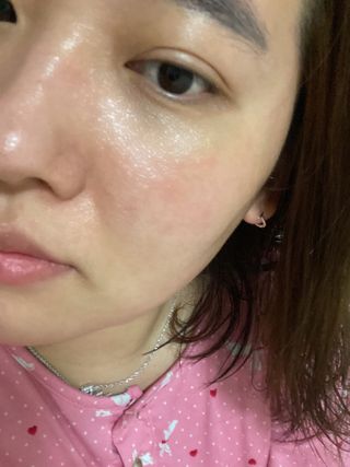 이지듀 DW-EGF 크림 다이브좀_콜라겐이 쏙쏙, 탄력피부로 다이빙 — 3.5점을 준 리뷰어가 2021년 2월 올린 사용 사진