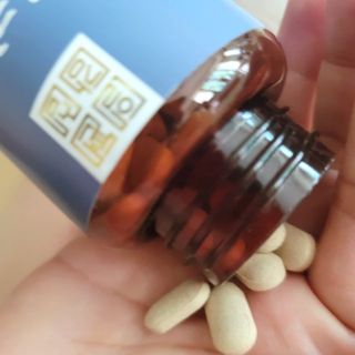 일편강심 여주정,마카정,새싹보리정,보스웰리아정,저분자콜라겐 — 5점을 준 리뷰어가 2021년 8월 올린 사용 사진