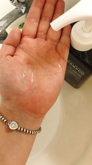 아므 스칼프 릴렉싱 샴푸 — 2점을 준 리뷰어가 2021년 4월 올린 사용 사진