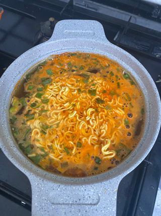 [풀무원] 자연은맛있다 정면, 백면, 홍면  세트 — 4점을 준 리뷰어가 2021년 4월 올린 사용 사진