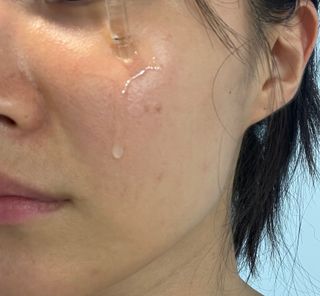 스킨큐어 산다화 비타민c 화이트닝 에센스 30ml — 3.5점을 준 리뷰어가 2023년 7월 올린 사용 사진