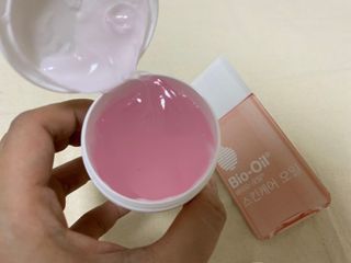 바이오오일 [바이오-오일] 드라이 스킨 젤 100ml — 5점을 준 리뷰어가 2021년 9월 올린 사용 사진