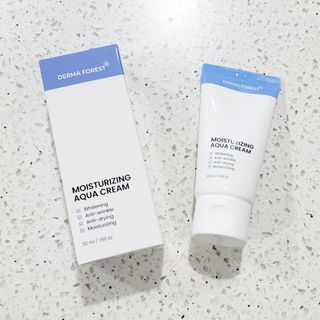 더마포레스트 모이스처라이징 아쿠아크림 / 수분크림 히알루론산 펩타이드 보습 미백 주름개선 — 5점을 준 리뷰어가 2021년 7월 올린 사용 사진