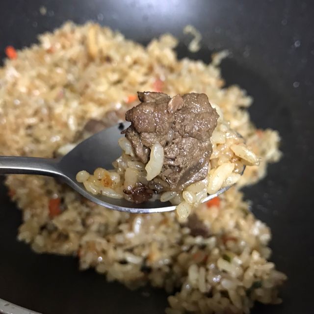 무볼레 왕건더기 볶음밥 갈릭스테이크 리뷰 사진
