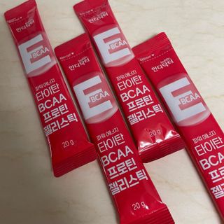 [인디닥터] 타이탄 BCAA 프로틴 젤리스틱 — 5점을 준 리뷰어가 2022년 5월 올린 사용 사진