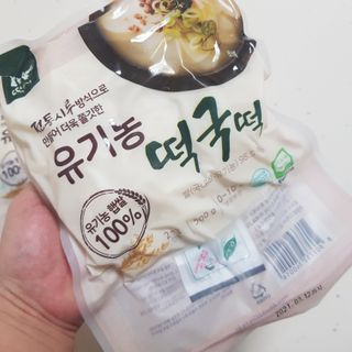 [달리살다] 전통 시루 방식으로 더욱 쫄깃한, 떡찌니의 유기농 떡국떡 — 5점을 준 리뷰어가 2021년 2월 올린 사용 사진