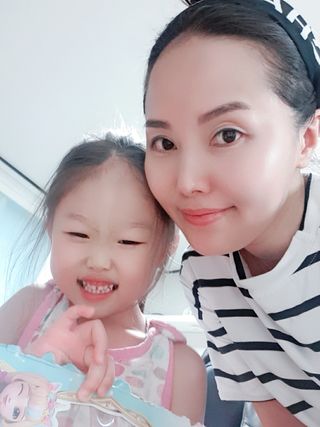 약손명가코스메틱 에오스보떼 퍼펙트 선 프로텍터 선크림 / 인_아웃 스킨 핏 비비크림 세트 구성 — 5점을 준 리뷰어가 2021년 7월 올린 사용 사진