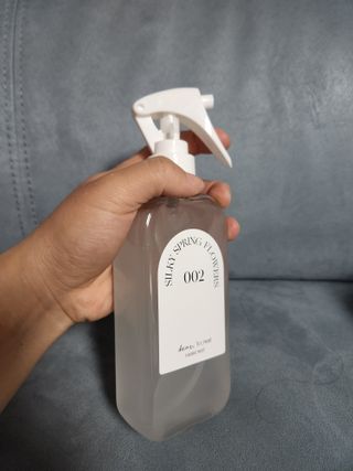디어포레스트 숲속의 하루 패브릭미스트 (섬유향수/ 룸스프레이) 200ml — 4.5점을 준 리뷰어가 2022년 7월 올린 사용 사진