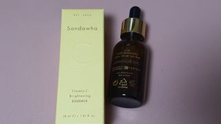 스킨큐어 산다화 비타민c 화이트닝 에센스 30ml — 5점을 준 리뷰어가 2023년 10월 올린 사용 사진