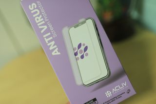 아클리브 Premium 항균 항바이러스 액정 보호필름(iPhone) — 4.5점을 준 리뷰어가 2022년 9월 올린 사용 사진