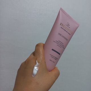 오투에니원 인컨보 바디 퍼퓸 크림 200ml — 5점을 준 리뷰어가 2023년 1월 올린 사용 사진