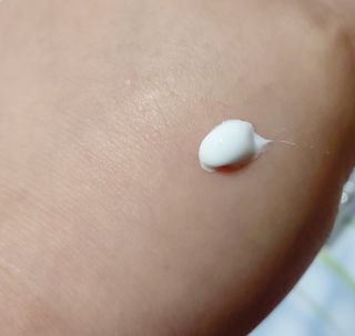 아이디플라코스메틱 아이디 브이로직 플러스 크림 15ml X 4EA — 4.5점을 준 리뷰어가 2022년 1월 올린 사용 사진