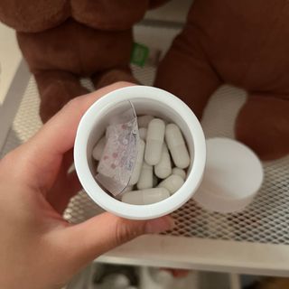 프리마인 성큼다가온 봄, 이너뷰티를 챙겨야 피부도 화사하게, 컨디션도 활기차게. 흡수율을 높인 고효율 비타민. — 5점을 준 리뷰어가 2022년 8월 올린 사용 사진