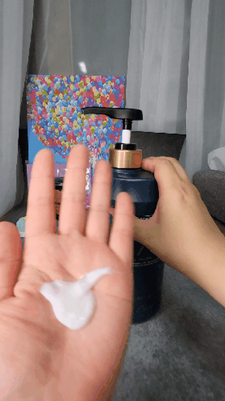 [포레스트스토리] 탈모증상완화 샴푸 1,000ml — 5점을 준 리뷰어가 2022년 6월 올린 사용 사진
