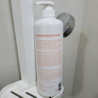 프리[닥터문] 유산균 락토케어 질경초 여성청결제 1000ml (젤타입) — 5점을 준 리뷰어가 2022년 6월 올린 사용 사진
